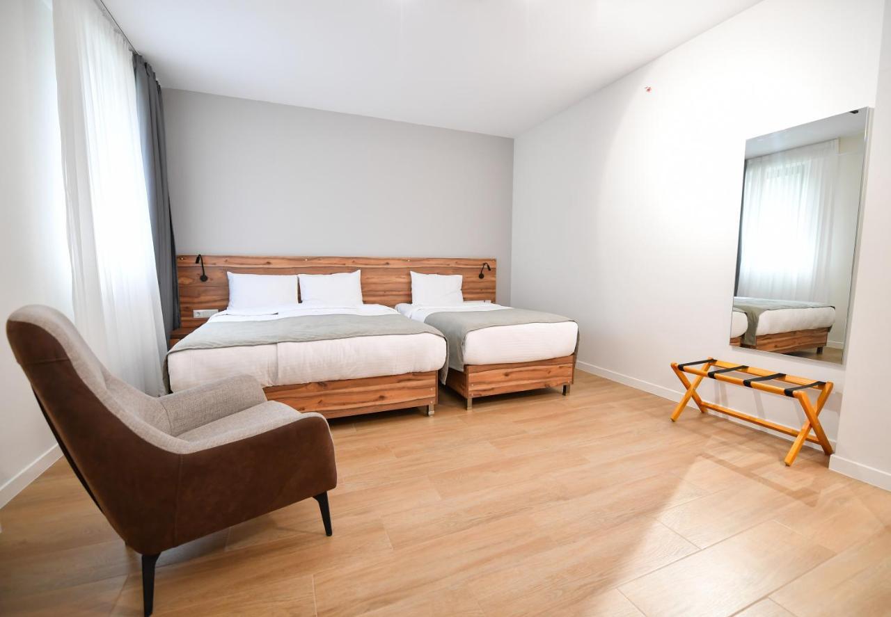 Address Boutique Hotel Tbiliszi Kültér fotó